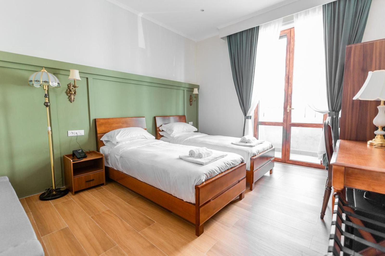 Modi Hotel Livorno Bagian luar foto