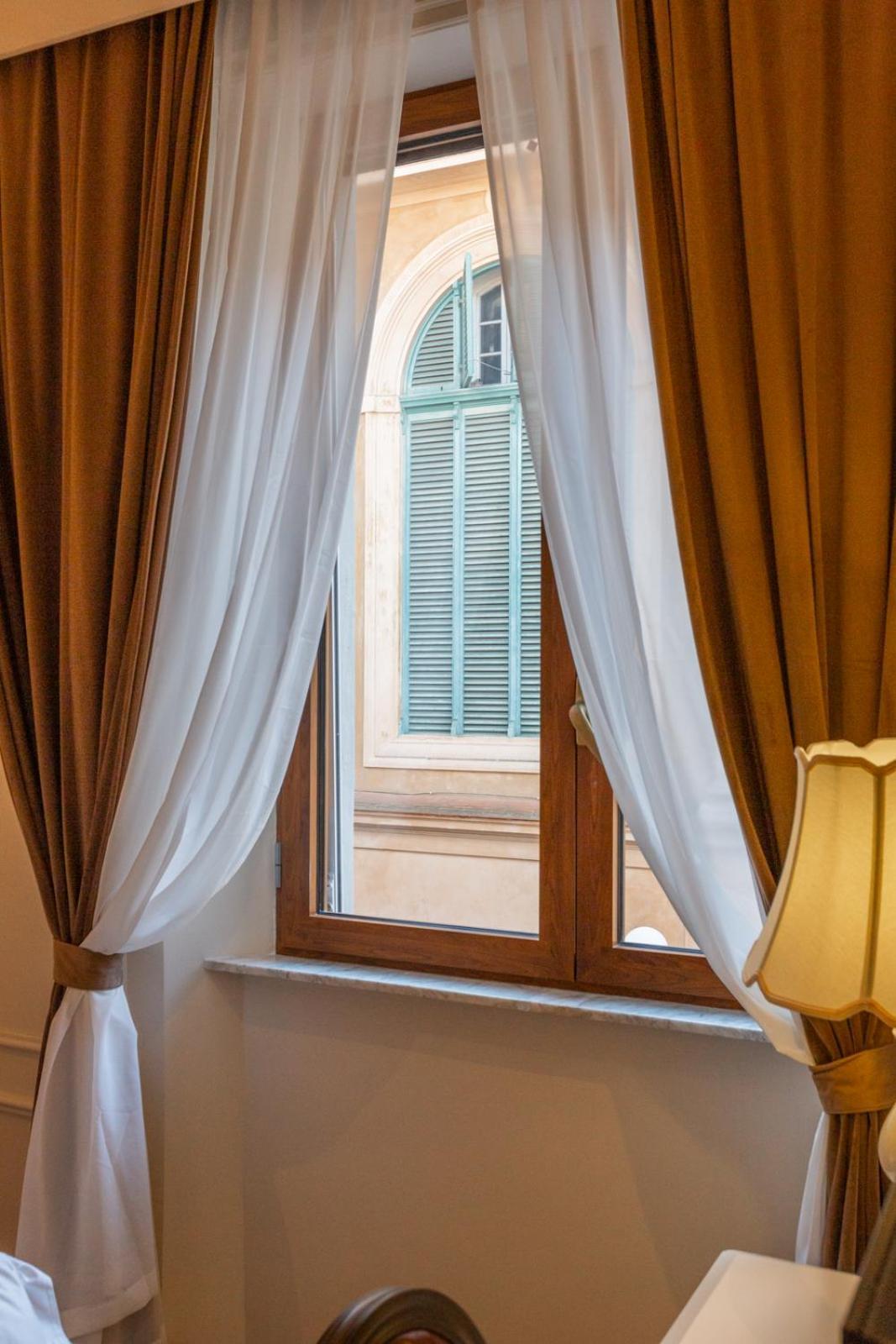Modi Hotel Livorno Bagian luar foto