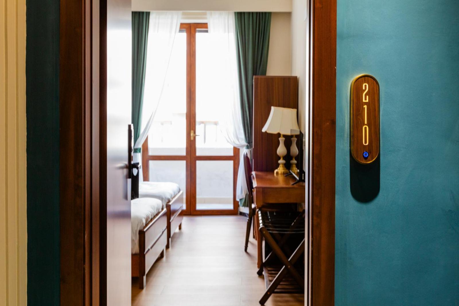 Modi Hotel Livorno Bagian luar foto